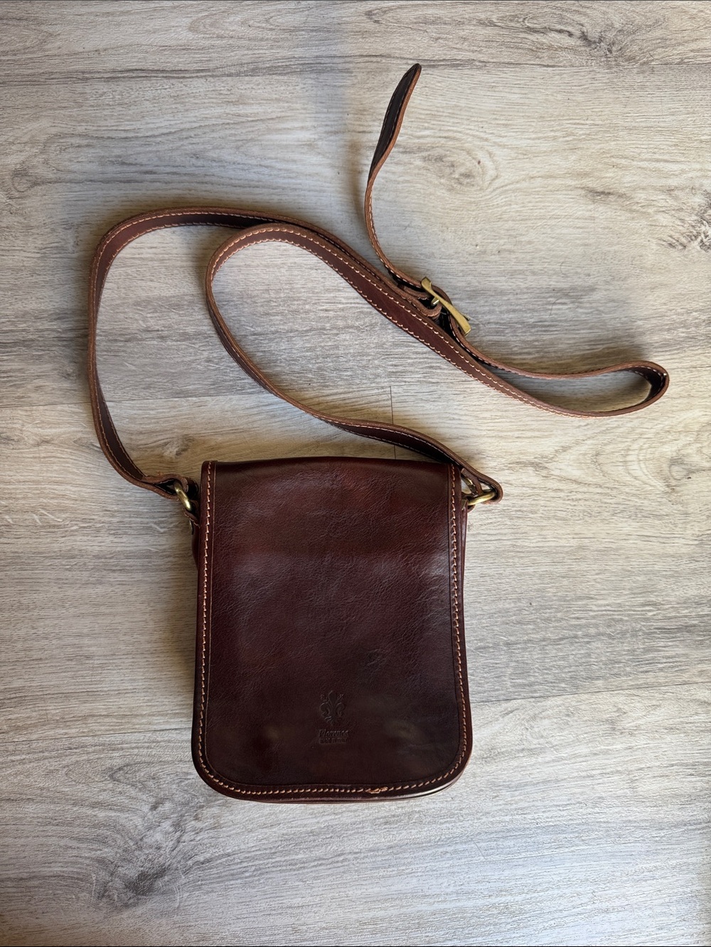 Classic Brown Leather Shoulder Bag - Made In Italy